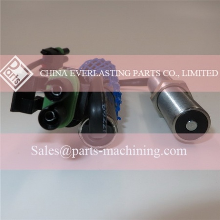 Sensore di velocità cummins OEM 3034572 pickup magnetico