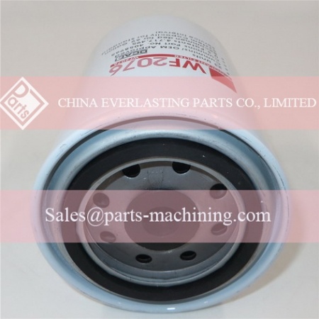 filtro dell'acqua delle parti del sistema di raffreddamento del motore del camion WF2076