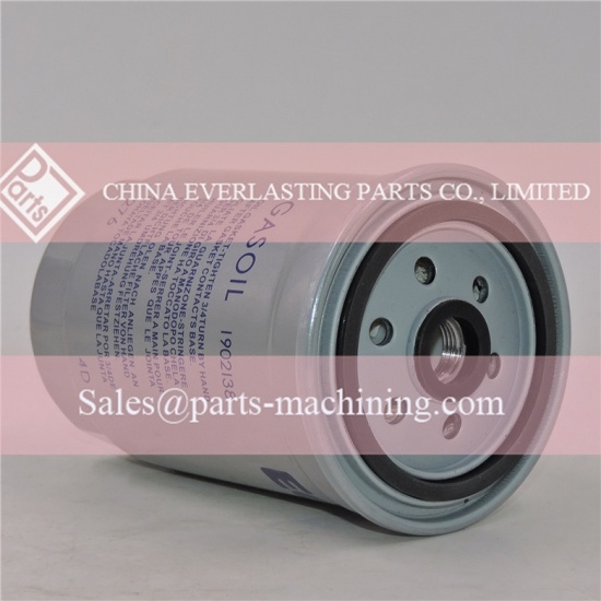 valuta iveco OEM 1902138 filtro carburante