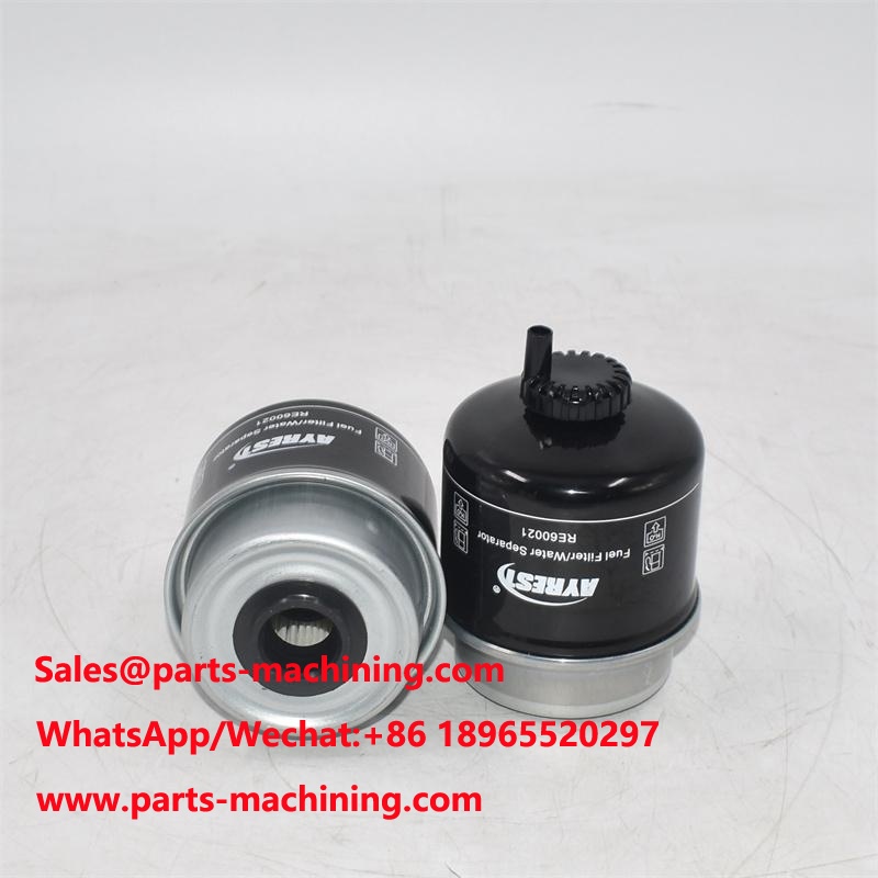 RE60021 Sostituzione filtro carburante L8683F
