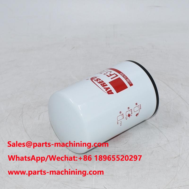 Sostituzione filtro olio OEM Fleetguard LF3703