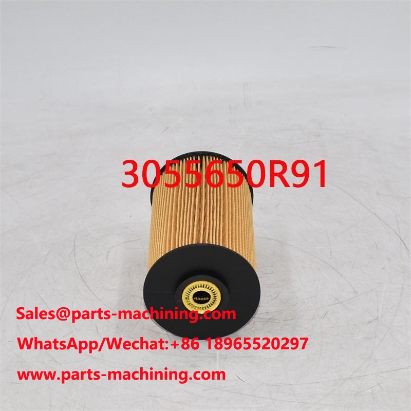 Filtro carburante 3055650R91 3059245R91 Ricambi per trattori