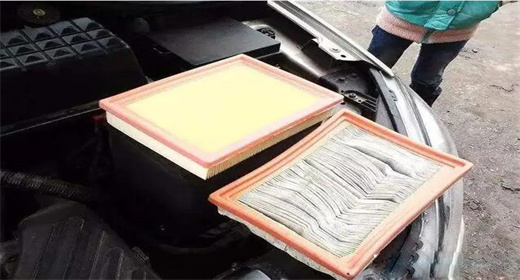 Vale la pena sostituire il filtro dell'aria di un'auto?